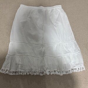 Elegant White Lace Trim Skirt